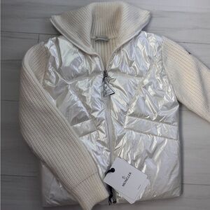 Moncler : Authentic Tricot Down Ivory Knit Down Puffer Jacket - S/M